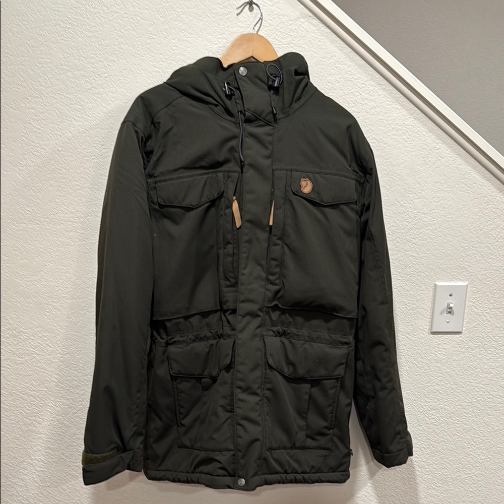 Fjallraven Mens Parka - Forest Green Medium with brown leather accents